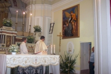 il-dipinto-di-santa-brigida-viene-benedetto-dal-prete